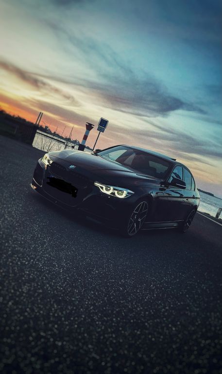 Bild des Angebotes BMW 328i xDrive M-Packet