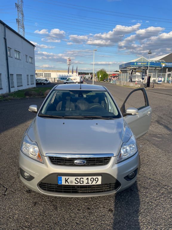 Bild des Angebotes Ford Focus CC 1,6 Trend Trend