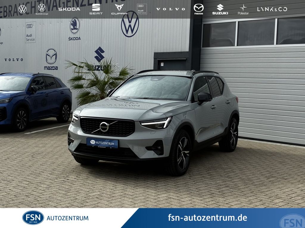 Bild des Angebotes Volvo XC40 B3 Plus Dark Pixel-LED Pilot Assist