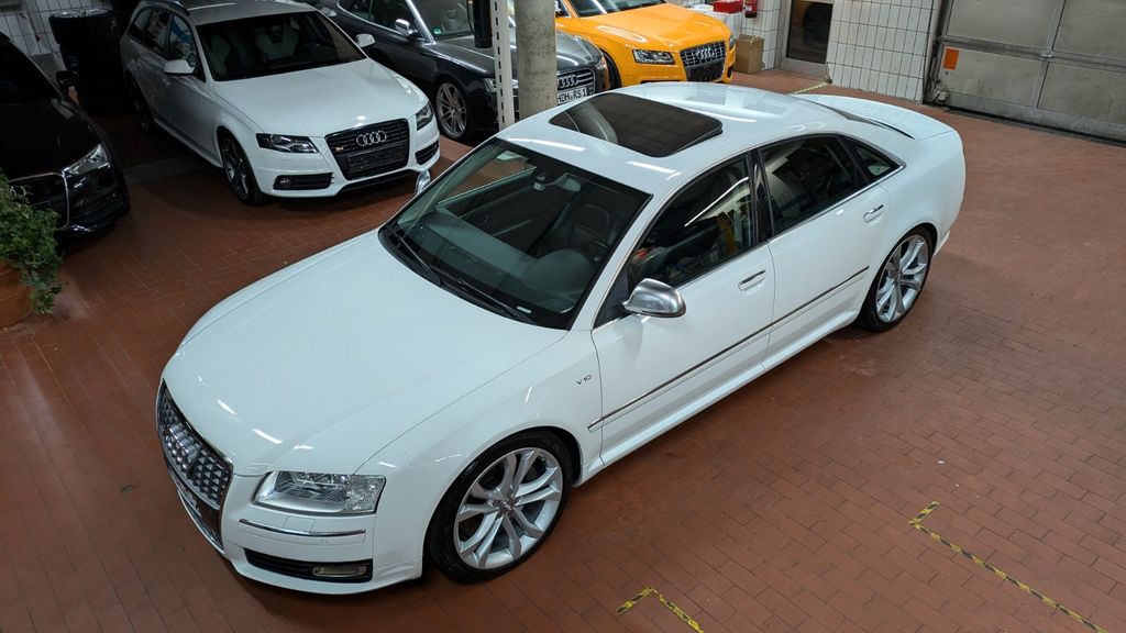 Bild des Angebotes Audi S8 5.2 Quattro-Carbon-B&O-ACC-Facelift-Kette NEU