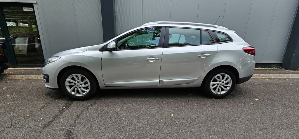 Bild des Angebotes Renault Megane Grandtour Paris 1.6 16V 110 Paris