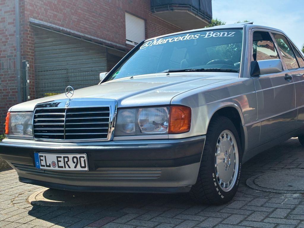 Mercedes-Benz 190, Klima, Schiebedach, kein Rost
