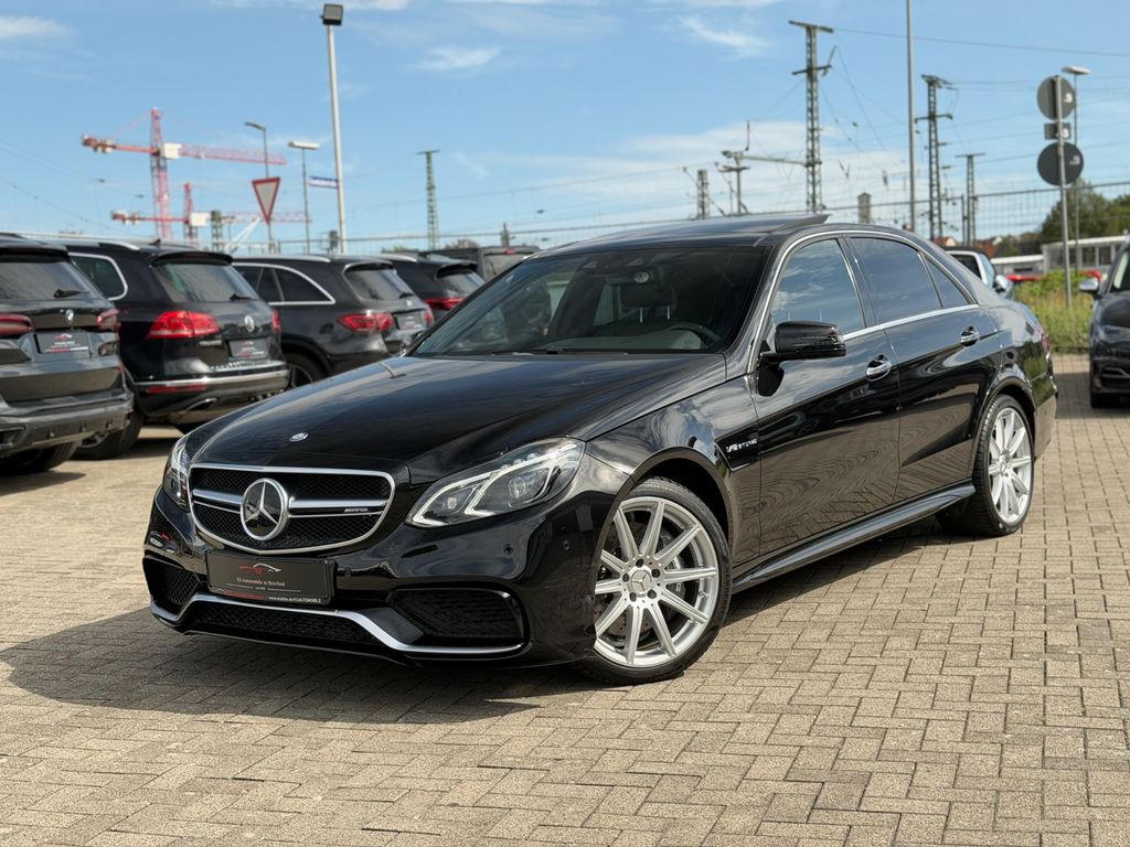Bild des Angebotes Mercedes-Benz E 63 AMG 4Matic *Pano*HK*Distronic*Original*