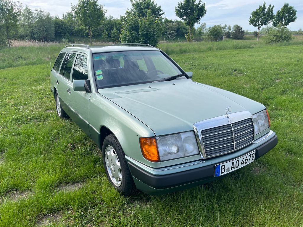 Bild des Angebotes Mercedes-Benz 200 TE / S124