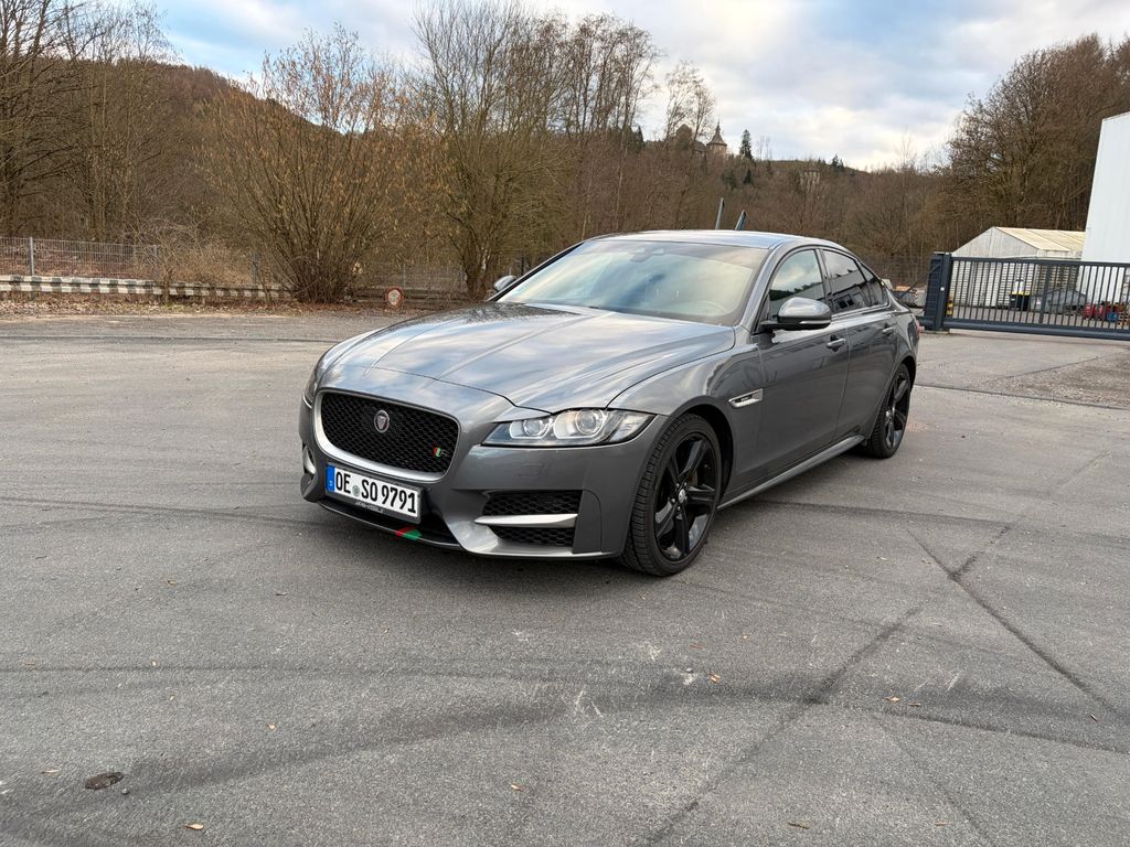 Bild des Angebotes Jaguar XF 30d 300PS R-Sport Automatik R-Sport