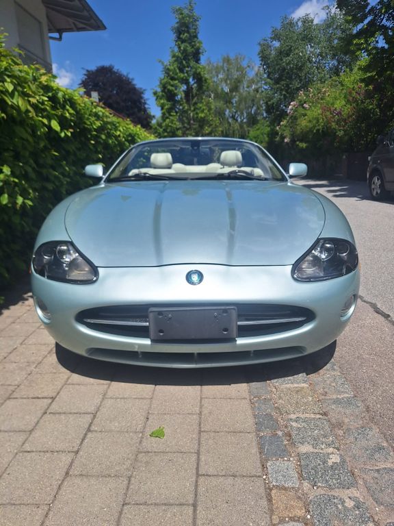 Bild des Angebotes Jaguar XK8 Cabriolet -