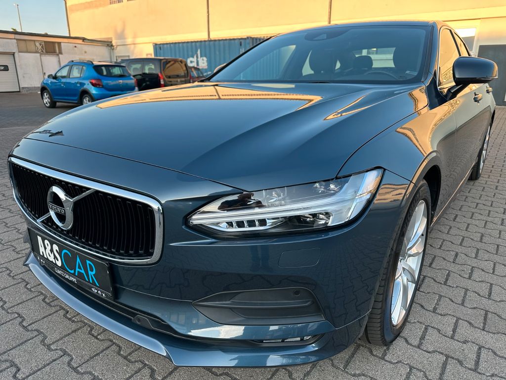 Bild des Angebotes Volvo S90 Momentum-CarPlay-Keyless Go-Kamera-LED