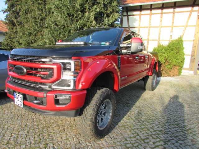 Bild des Angebotes Ford F350  Top Truck  Crew Cab 12' TFT 10 Gang Platin