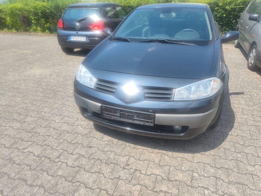Bild des Angebotes Renault Megane Coupé-Cabriolet Dynamique 2.0 16V Dyn...