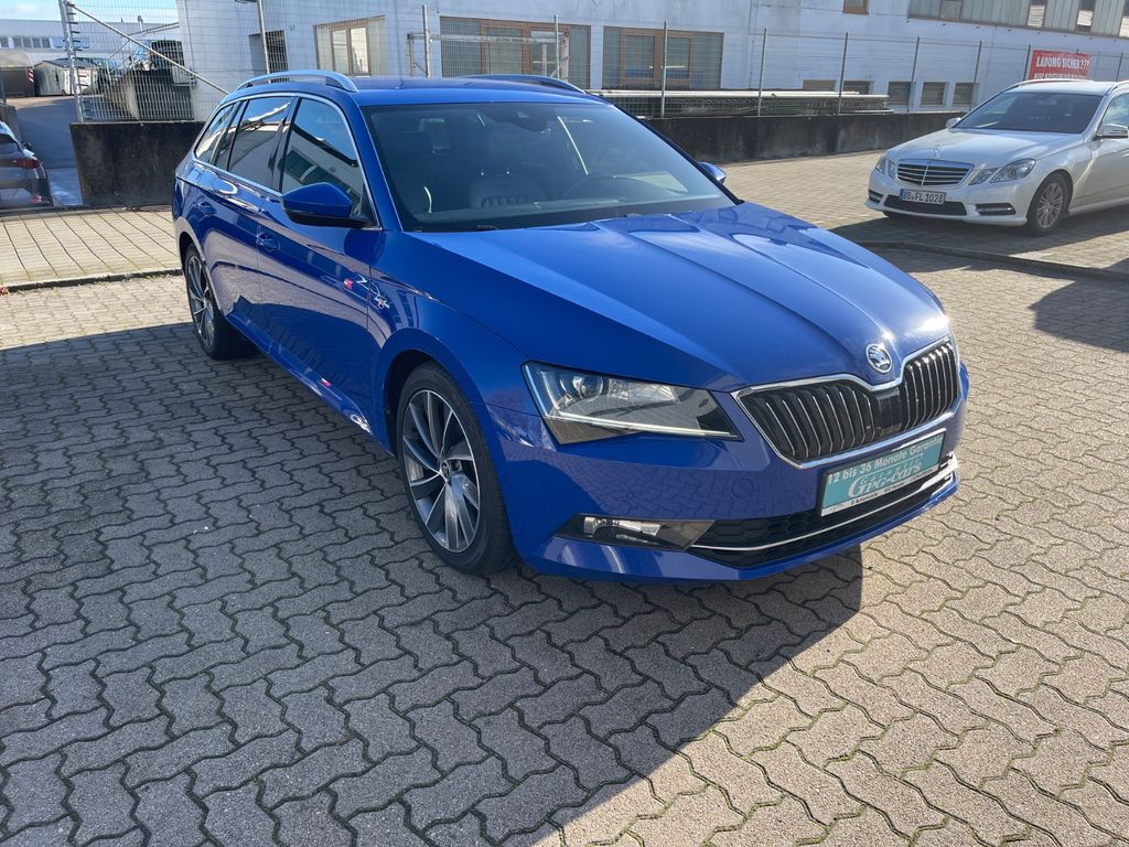 Bild des Angebotes Skoda Superb Combi L&K