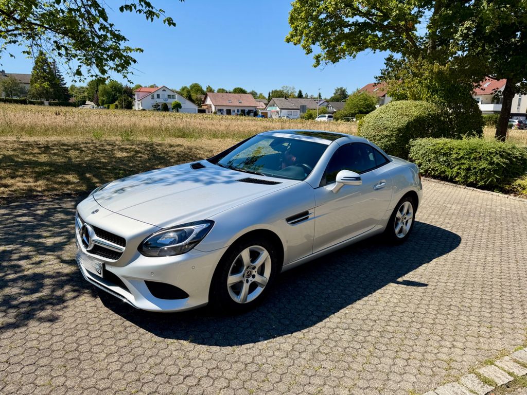 Bild des Angebotes Mercedes-Benz SLC 200 17.875 km | 184 PS