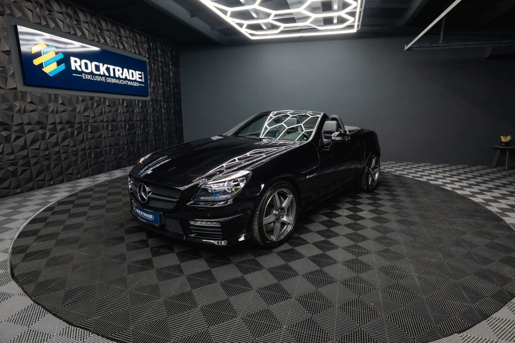 Bild des Angebotes Mercedes-Benz SLK 55 V8 AMG Roadster Carbon | Service NEU