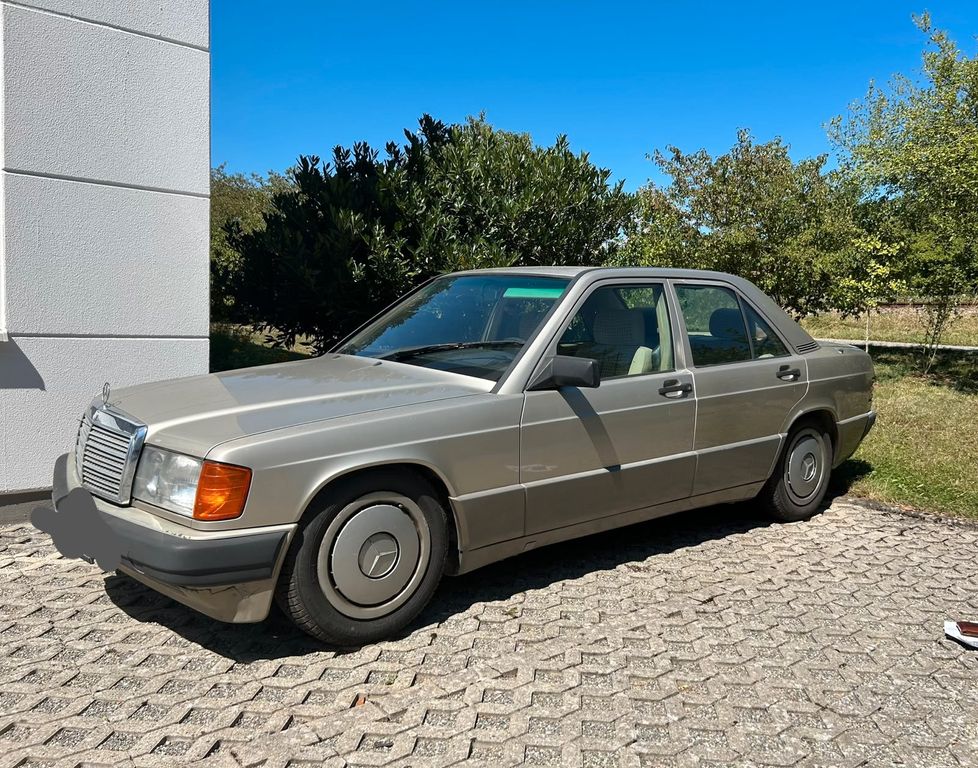 Bild des Angebotes Mercedes-Benz 190E 1.8 (W201)