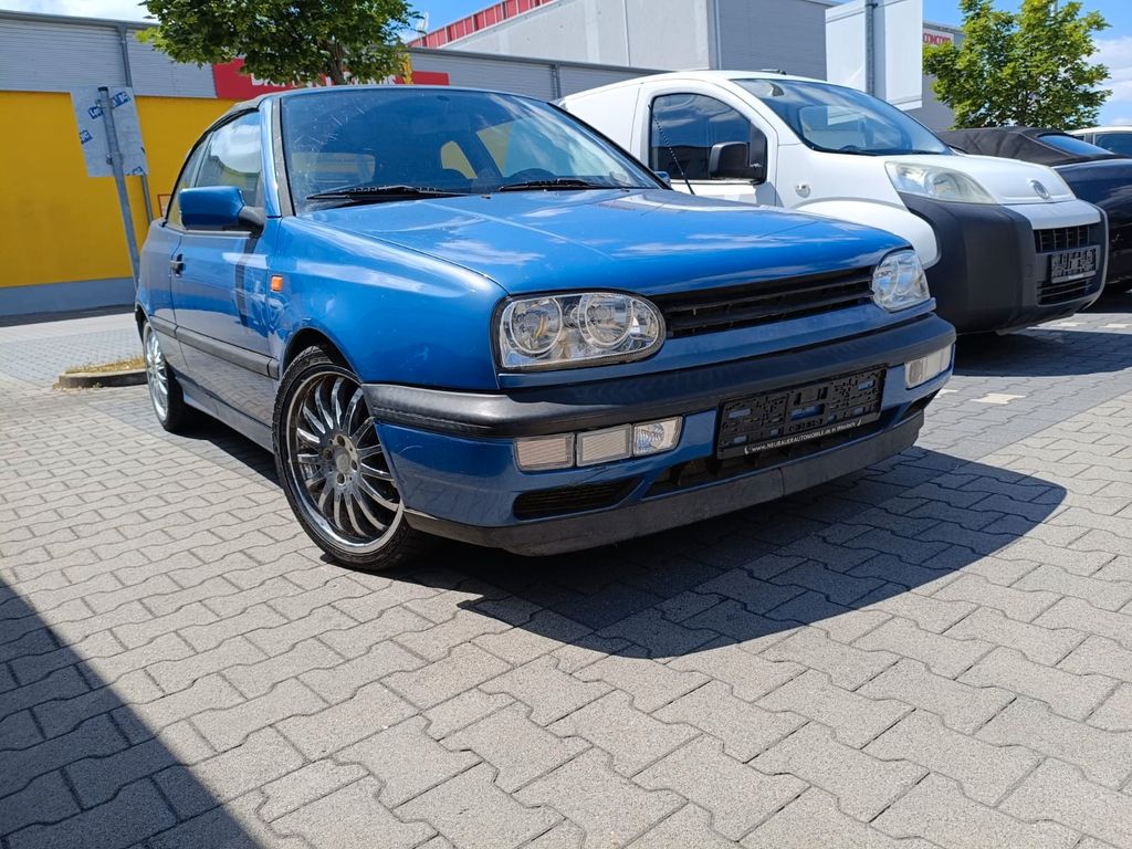 Volkswagen Golf Cabrio