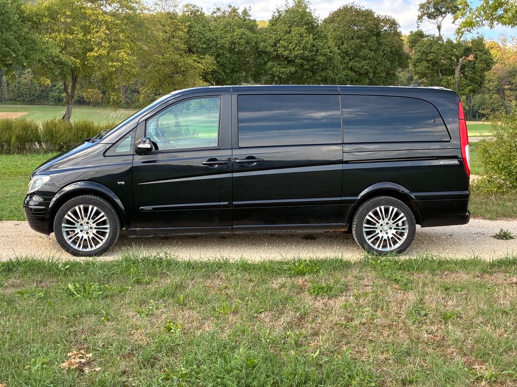 Bild des Angebotes Mercedes-Benz Viano 3.0 CDI *Lang*7-Sitze*AHK*Activity*Ambient