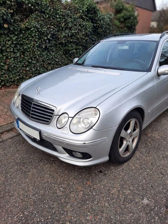 Bild des Angebotes Mercedes-Benz E 320 W211 Avantgarde 2004 | TÜV NEU