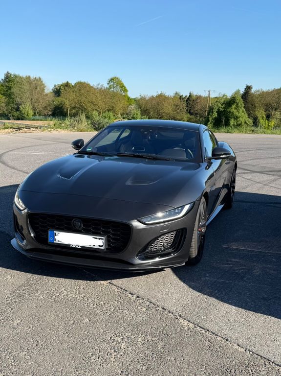 Bild des Angebotes Jaguar F-Type P450 AWD 75 75