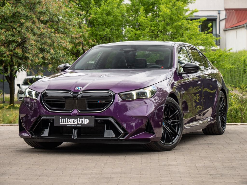 Bild des Angebotes BMW M5 INDIVIDUAL.DR.ASS.PRO.PANO.360.4ZONEN.LHZ.B&W