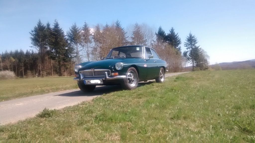 Bild des Angebotes MGB GT RHD Chrommodell, TÜV neu