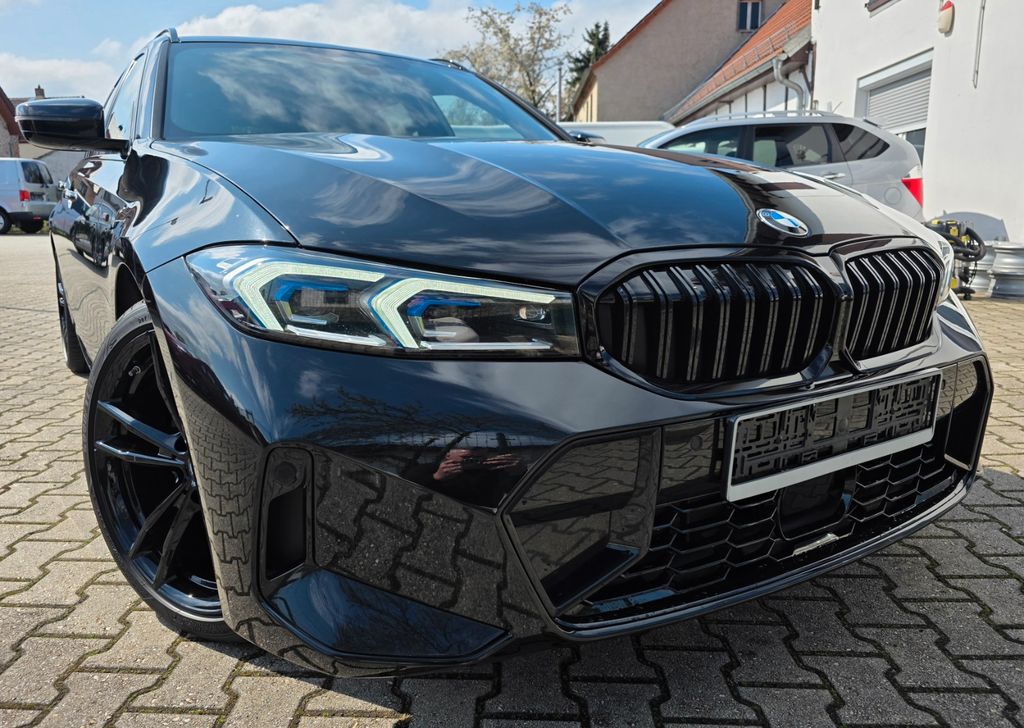 Bild des Angebotes BMW Touring 320d xDrive M Sport,Navi,LED,Shz,YouTube