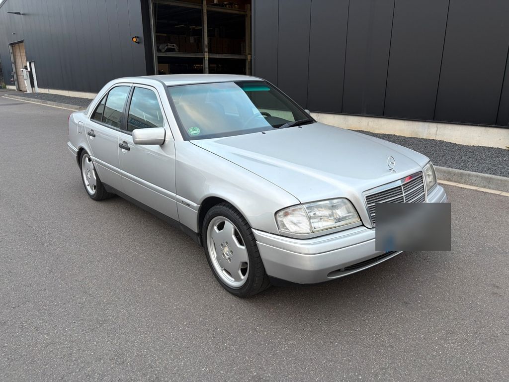 Mercedes-Benz C 200 Sport W202 1. Hand unfallfrei H-Kennz