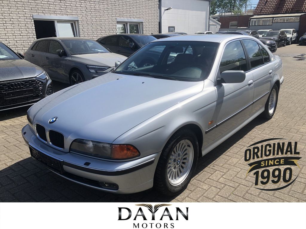 BMW 528 i SSD Klimatronic Xenon Memory H Kennzeichen