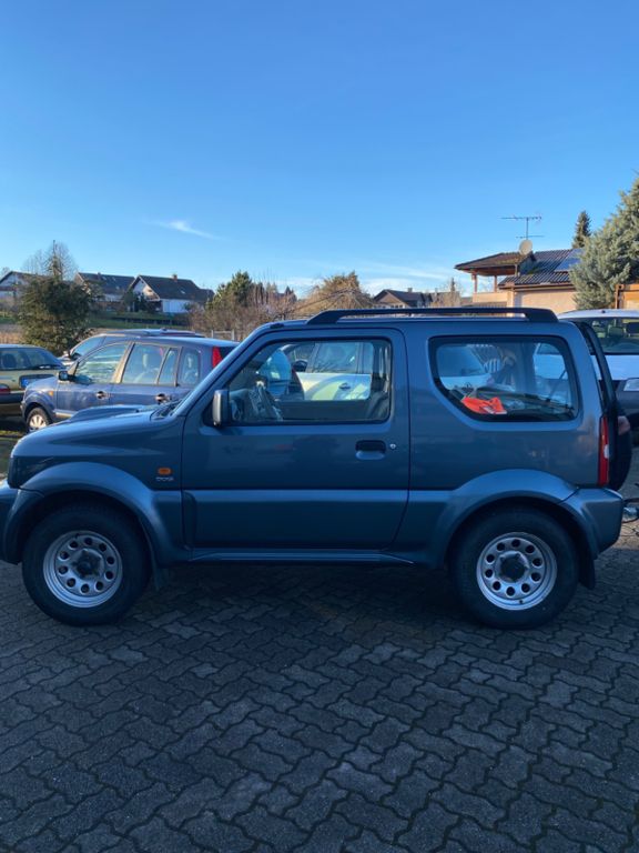 Bild des Angebotes Suzuki Jimny 1.5 DDiS 4WD Club Club
