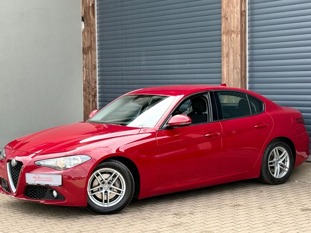 Bild des Angebotes Alfa Romeo Giulia Super Aut 8G/Bluetooth/KeyGo/PDC/LaneAss/