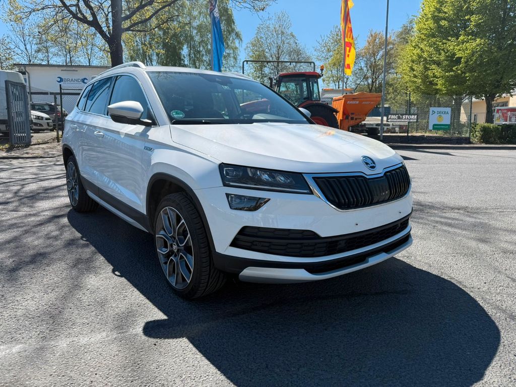 Bild des Angebotes Skoda Karoq Scout 4x4*1Hand*8Fach*ServiceVoll*