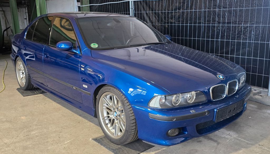 BMW M5 E39 Facelift Le Mans Blau Traumzustand