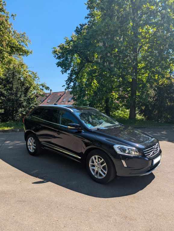 Bild des Angebotes Volvo XC60 D4 AWD Summum Geartronic Summum