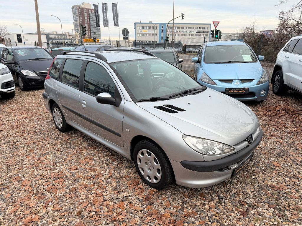 Bild des Angebotes Peugeot 206SW 1.4 Grand Filou 75 Klima TÜV NEU bis 01/28