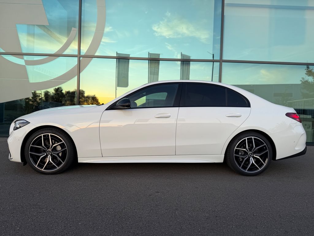Bild des Angebotes Mercedes-Benz C 200 Edition AMG LINE*UVP-30%*19ZOLL*MEMORY*