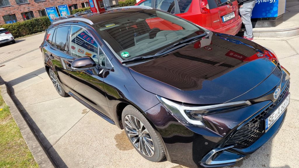Bild des Angebotes Toyota Corolla 2,0 Hybrid Team Deutsch TS 196PS 12tkm
