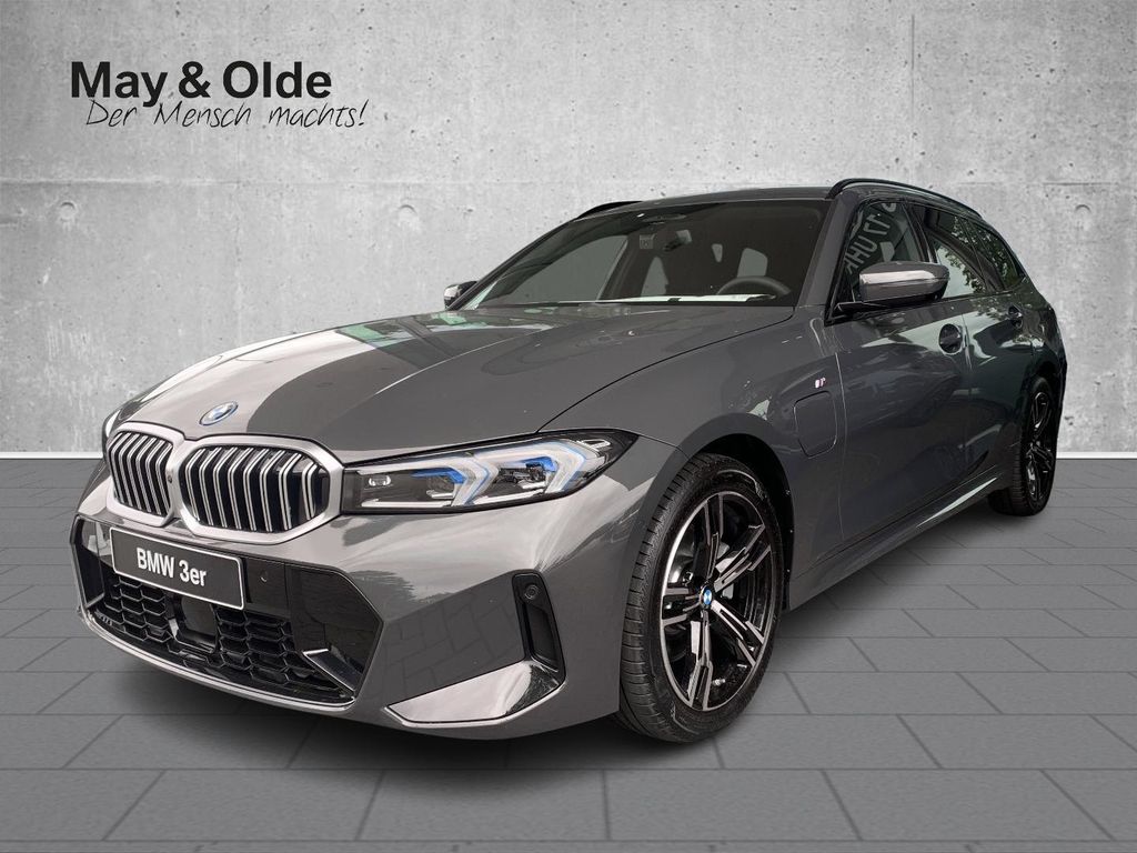 Bild des Angebotes BMW 330 e Touring Sportpaket HUD AHK-klappbar Navi D