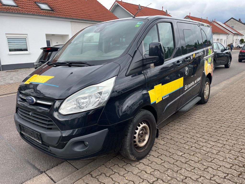 Ford Tourneo Custom