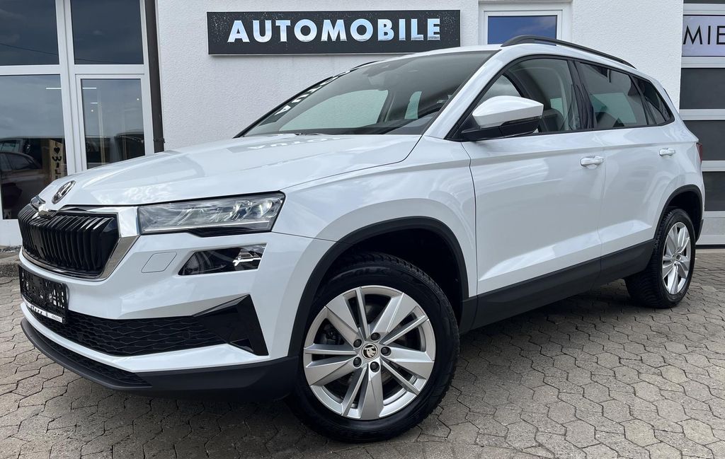 Bild des Angebotes Skoda Karoq Selection 1.5 TSI DSG LED PDC KAMERA AHK