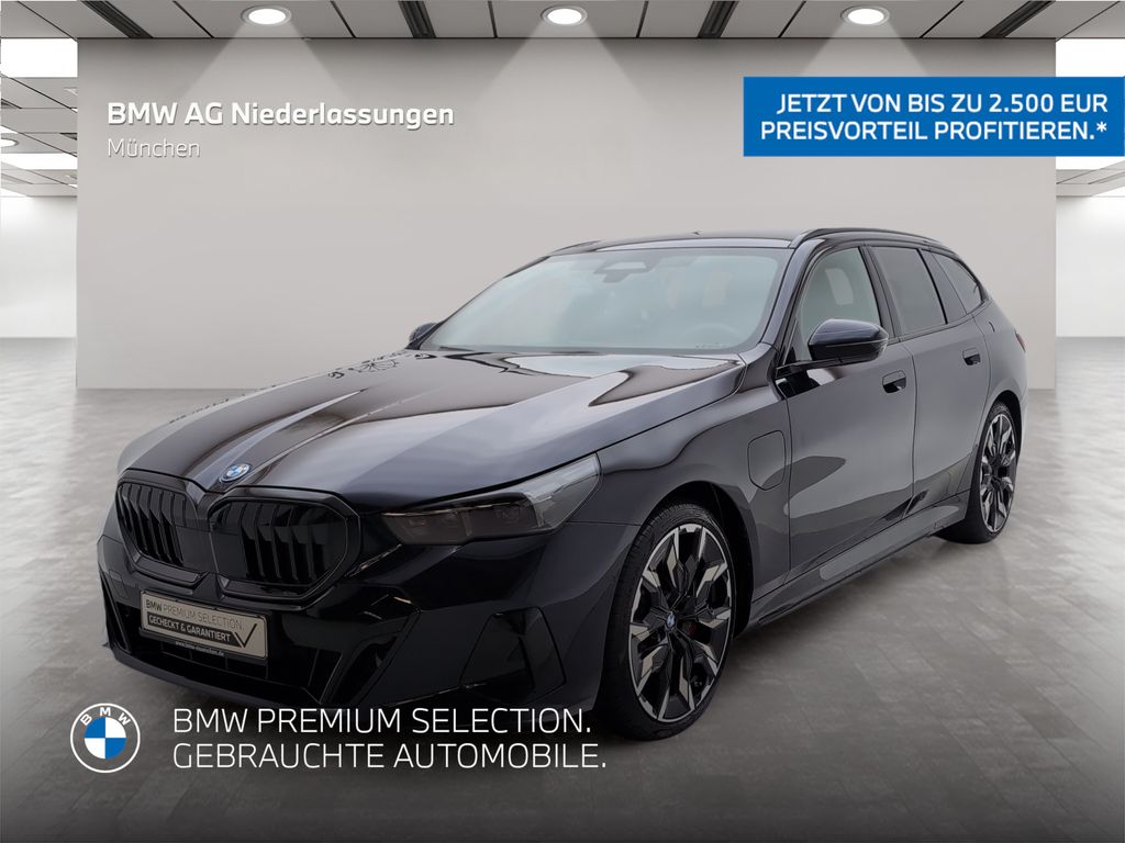 Bild des Angebotes BMW 550e xDrive Touring M Sport AHK LiveCockpitProf