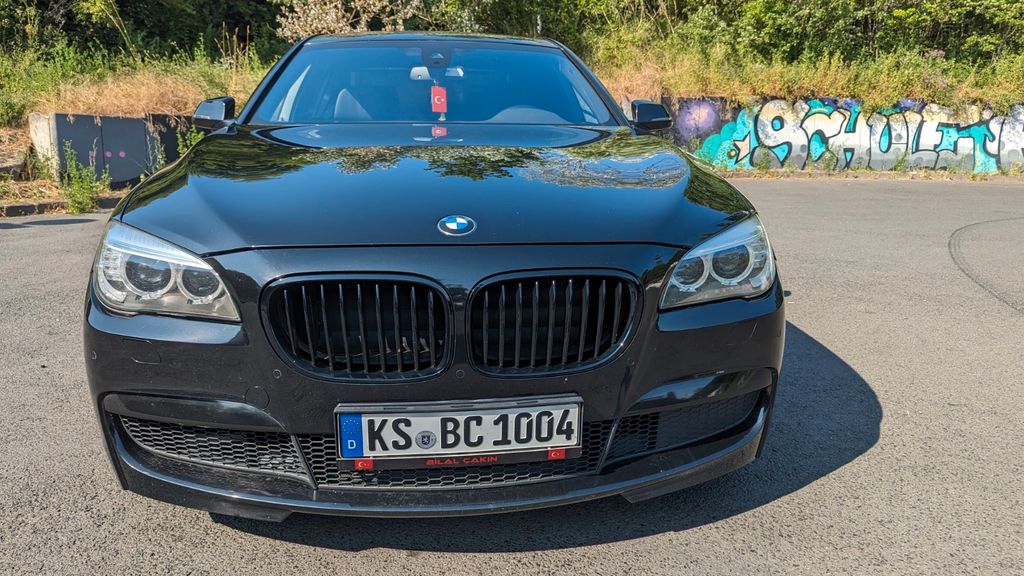 Bild des Angebotes BMW 750d xDrive M-Sport | 381 PS Tri-Turbo | 2.
