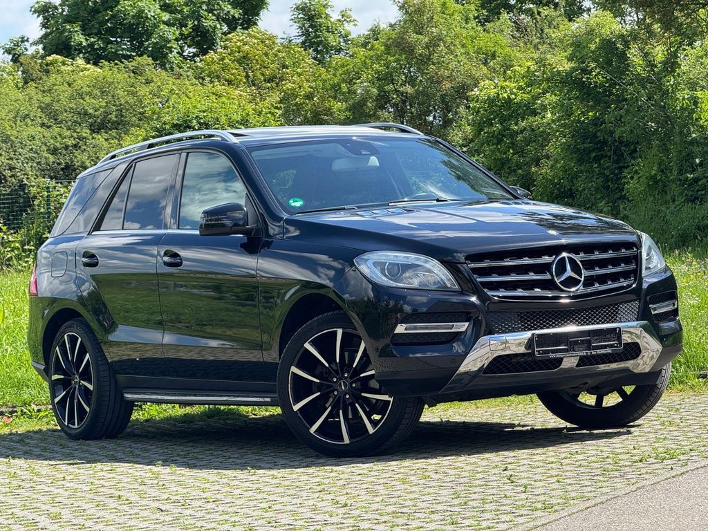 Bild des Angebotes Mercedes-Benz ML 350 BlueTEC 4MATIC Tüv Neu guter Zustand
