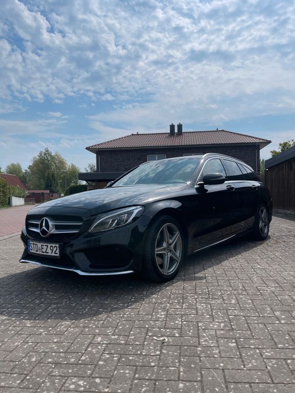 Bild des Angebotes Mercedes-Benz 220