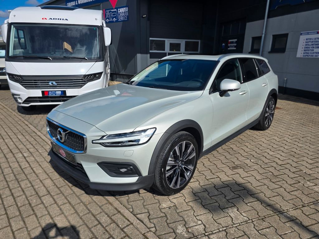 Bild des Angebotes Volvo V60 Cross Country Pro AWD,Navi,Leder,360° Kamera