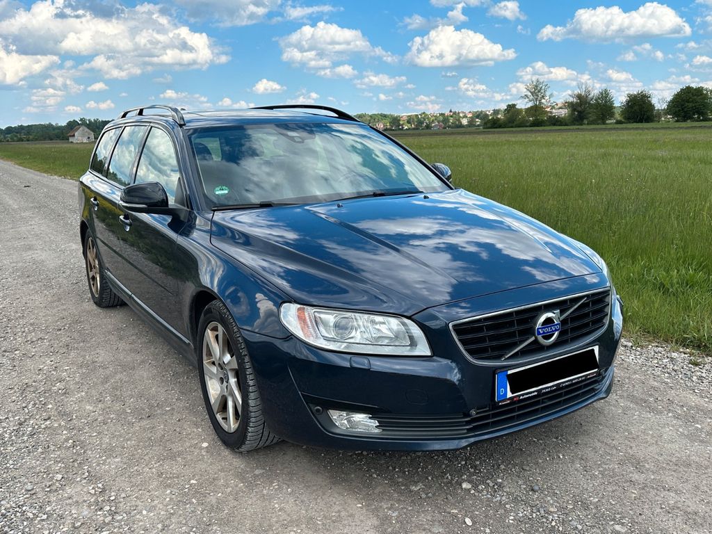 Bild des Angebotes Volvo V70 T5 245PS / Automatik / Benzin / EZ 02/15