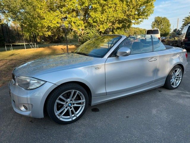 Bild des Angebotes BMW 120i Cabrio Teilleder/Klima/Sitzh/Temp/Mulitlenk