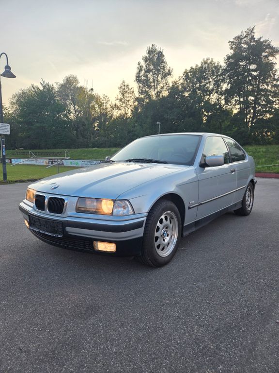 BMW 316i 1.Hand 133tkm Automatik