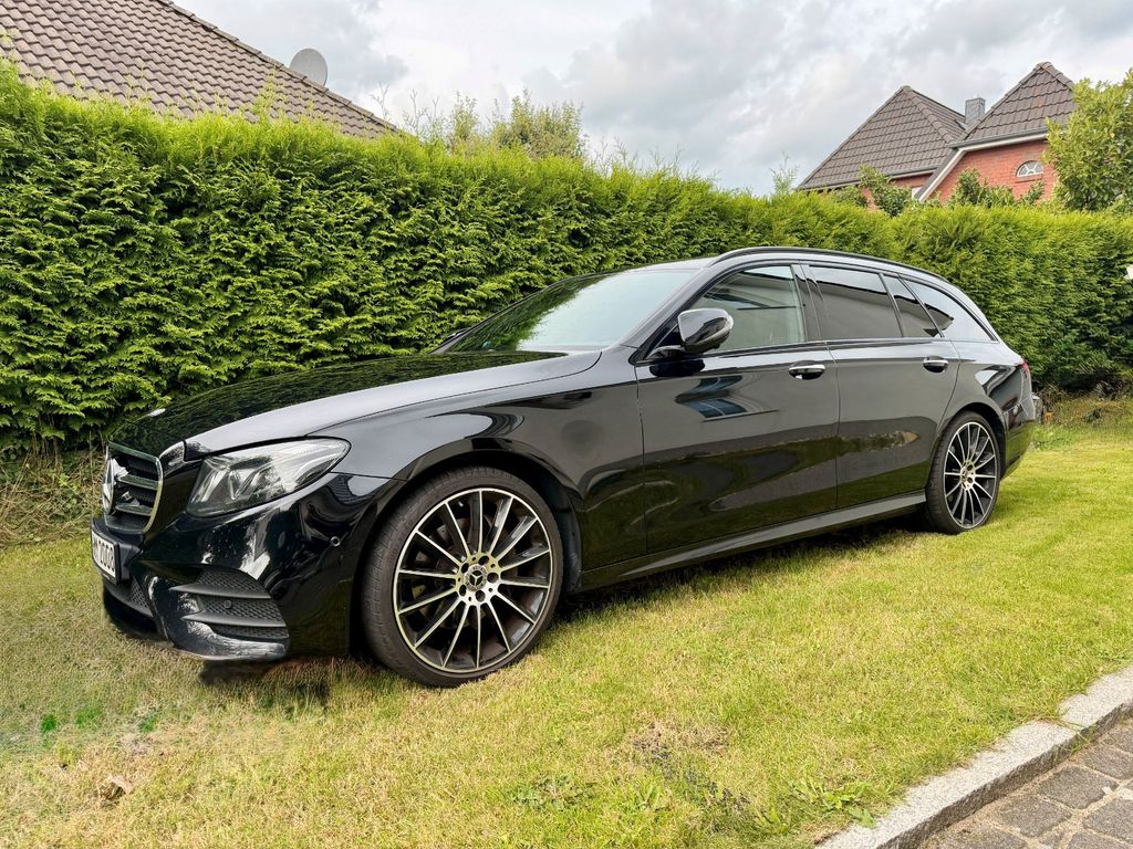 Bild des Angebotes Mercedes-Benz E 300d T AMG Line |HuD| 360°| Souround