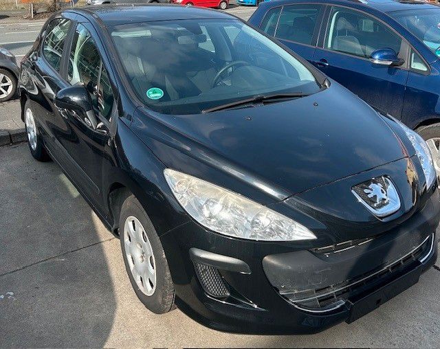 Bild des Angebotes Peugeot 308 Tendance 95 VTi Tendance