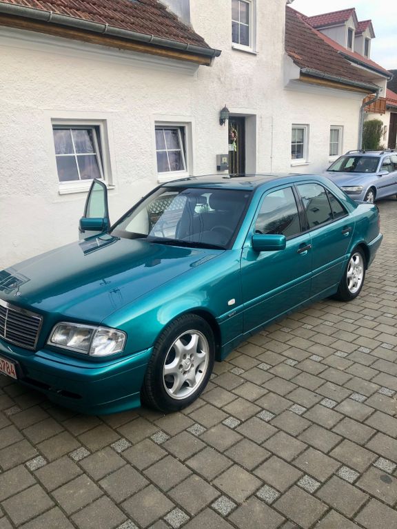 Mercedes-Benz C 180 Sport Edition <RESERVIERT>