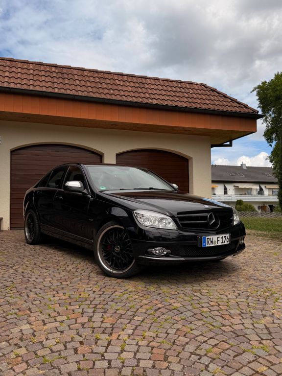 Bild des Angebotes Mercedes-Benz C350 Avantgarde,  eSD , Xenon,Scheck.FOX.VSD.ESD