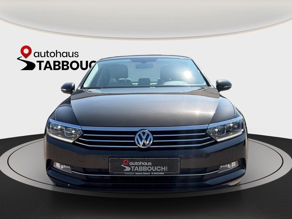 Bild des Angebotes Volkswagen Passat Comfortline+MASSAGE+SHZ+BLUETOOTH+